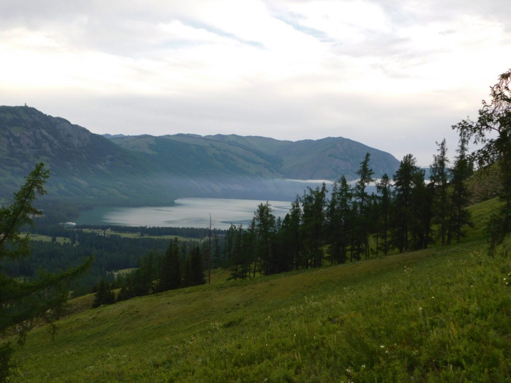 新疆ウィグル自治区・喀納斯（カナス）の写真　最後の浄土3-4
