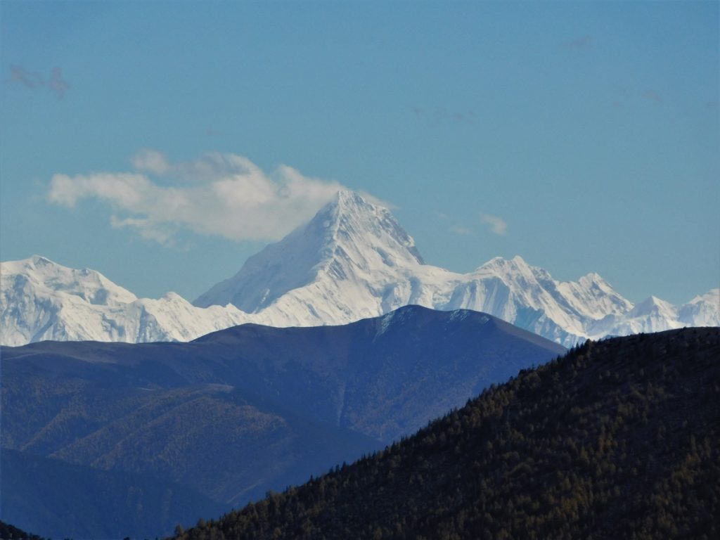 四川省・紅石公園 紅石公園から康定へ 折多山 貢嗄（コンガ）山 天路十八号と理塘 海子山の写真　亜丁への道4-3