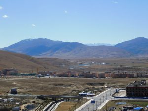 四川省・紅石公園 紅石公園から康定へ 折多山 貢嗄（コンガ）山 天路十八号と理塘 海子山の写真　亜丁への道5-9