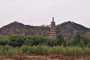 北京、河北省・北京から河北路を内モンゴルへ 奇岩の回廊（承徳近郊） 避暑山庄 普陀宗乗之廟 普楽寺夕景の写真　清朝四大皇帝、康熙帝ゆかりの地を訪ねて3-6