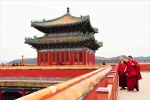 北京、河北省・北京から河北路を内モンゴルへ 奇岩の回廊（承徳近郊） 避暑山庄 普陀宗乗之廟 普楽寺夕景の写真　清朝四大皇帝、康熙帝ゆかりの地を訪ねて4-7