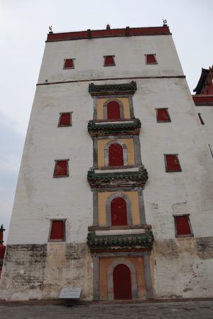 北京、河北省・北京から河北路を内モンゴルへ 奇岩の回廊（承徳近郊） 避暑山庄 普陀宗乗之廟 普楽寺夕景の写真　清朝四大皇帝、康熙帝ゆかりの地を訪ねて4-9