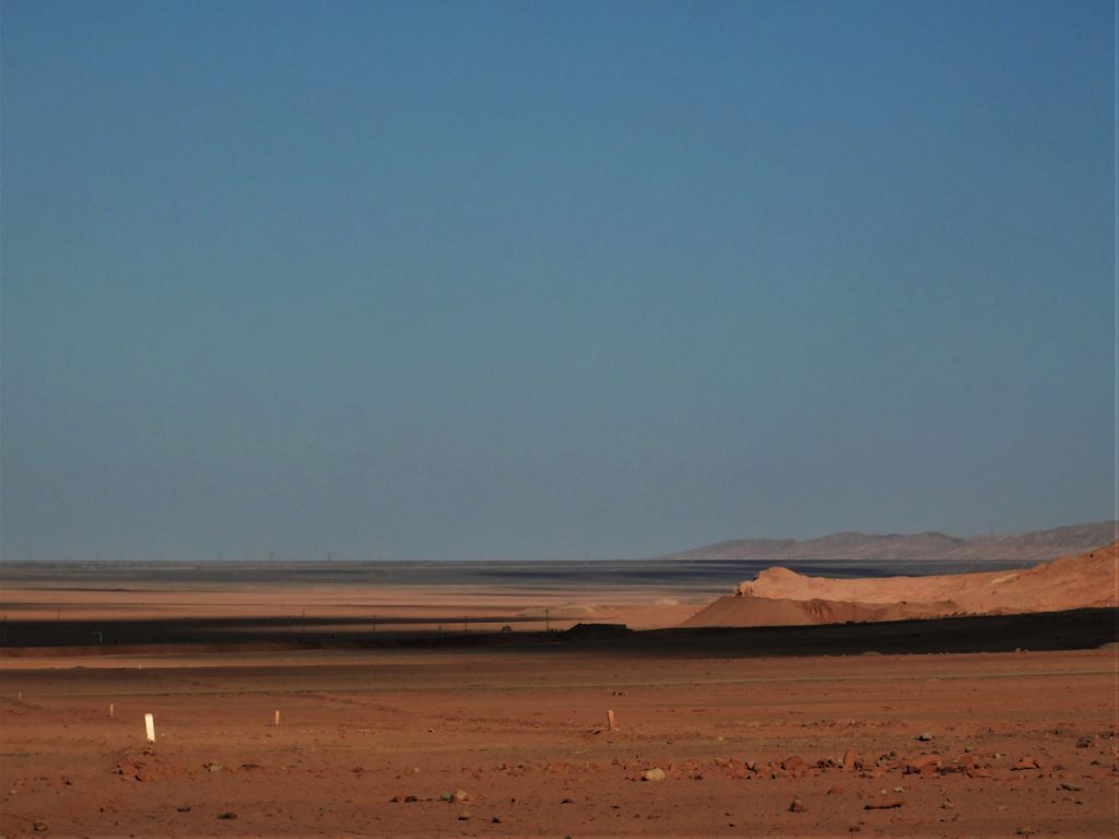 新疆ウィグル自治区・火焔山／葡萄溝の写真　灼熱の大地を歩き緑の谷で憩う-2