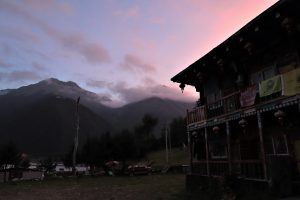 四川省・成都賽窄巷子、塔嶺村、葫芦海への登山道、葫芦海の写真　仙境の村、党嶺から葫芦海に登る3-10