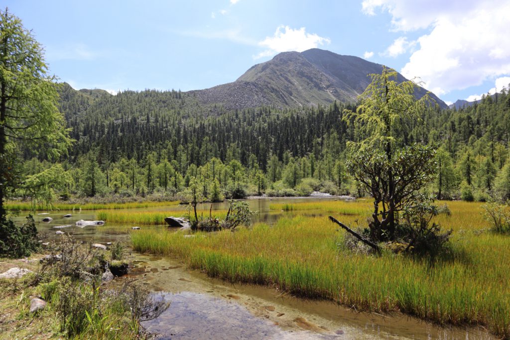四川省・成都賽窄巷子、塔嶺村、葫芦海への登山道、葫芦海の写真　仙境の村、党嶺から葫芦海に登る5-1