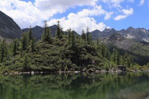 四川省・成都賽窄巷子、塔嶺村、葫芦海への登山道、葫芦海の写真　仙境の村、党嶺から葫芦海に登る7-7