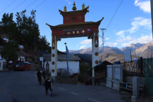 雲南省・金沙江、梅里雪山の写真　長江上流と幸せを呼ぶ山3-7