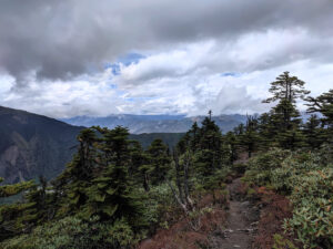 雲南省・雨崩、冰湖、神瀑、神湖の写真　神の村トレッキング5-11