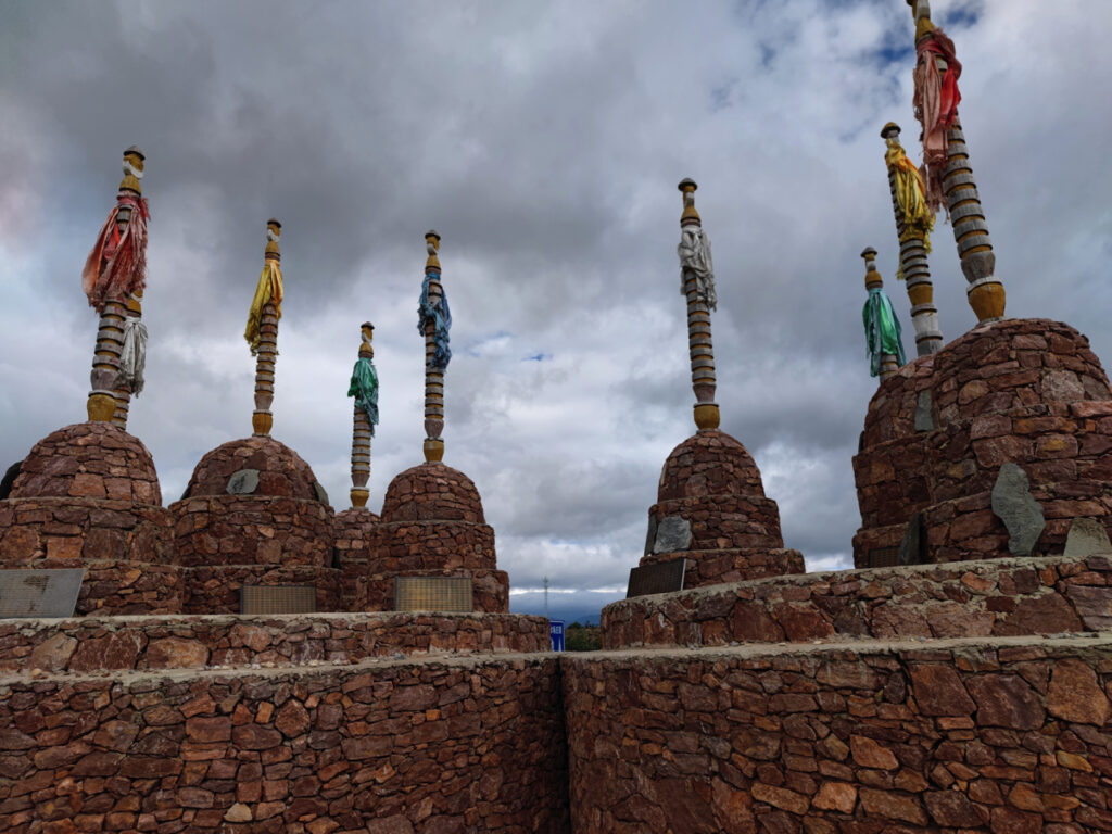 雲南省・阿布吉措の写真　シャンバラを歩く-2