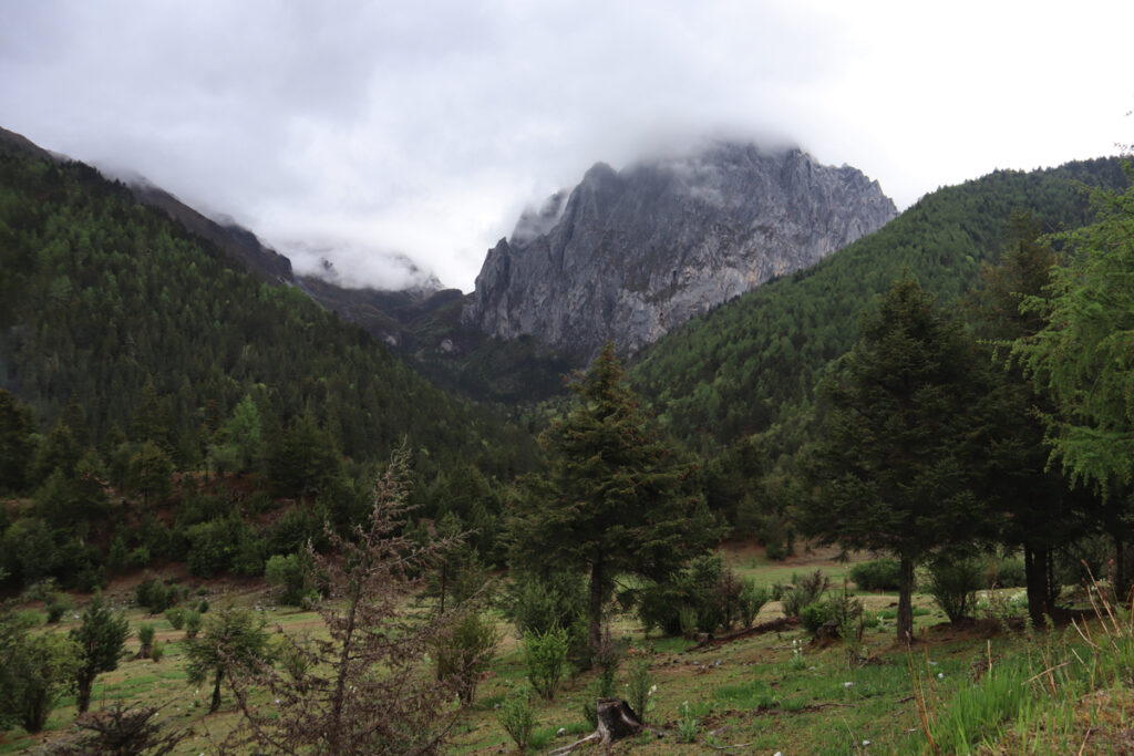 雲南省・阿布吉措の写真　シャンバラを歩く-5