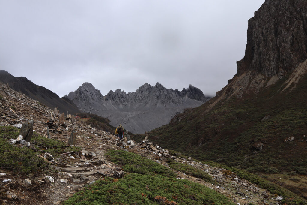 雲南省・阿布吉措の写真　シャンバラを歩く2-1
