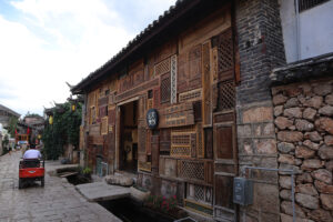 雲南省・麗江三古鎮の写真　納西（ナシ）族の故郷を歩く3-11