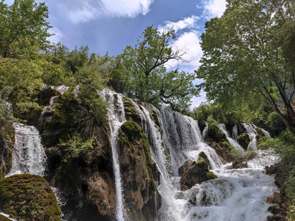 四川省・九寨溝の写真 チベットの愛に育まれた世界自然遺産3-5