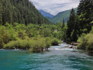 四川省・九寨溝の写真　チベットの愛に育まれた世界自然遺産4-6