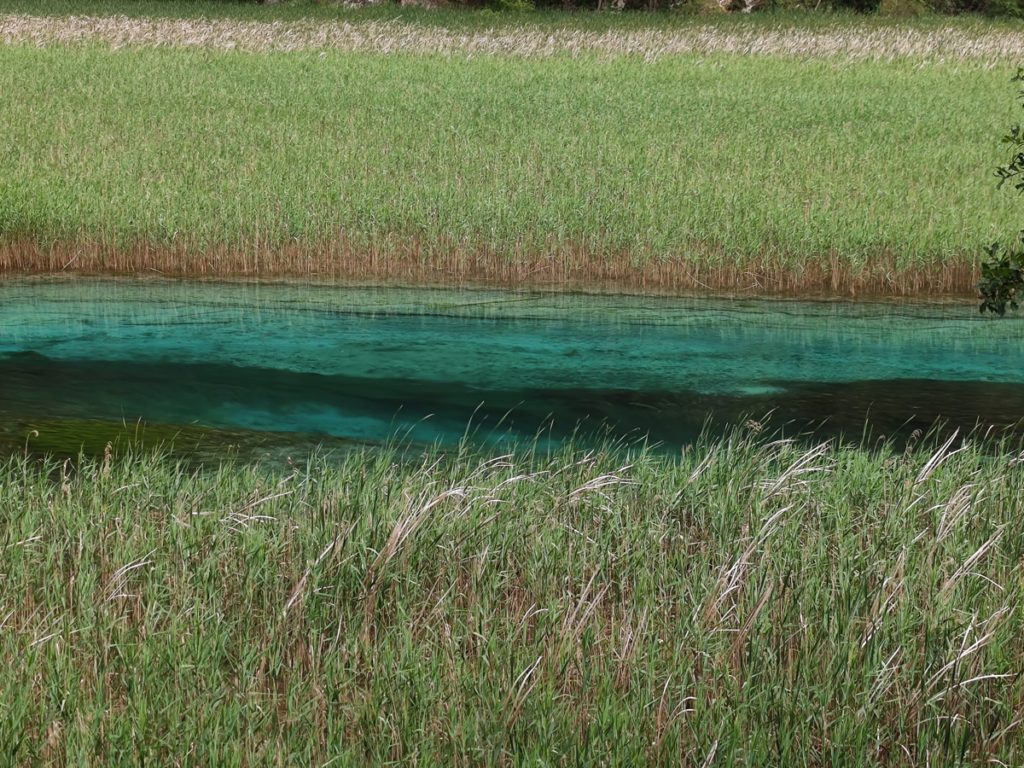 四川省・九寨溝の写真　チベットの愛に育まれた世界自然遺産5-1
