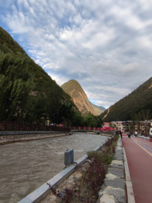 四川省・九寨溝の写真　チベットの愛に育まれた世界自然遺産5-11