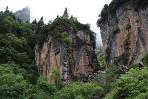 甘粛省・扎ガ那（ツァガナ）の写真　神仙が住む天上のツァガナ2-6