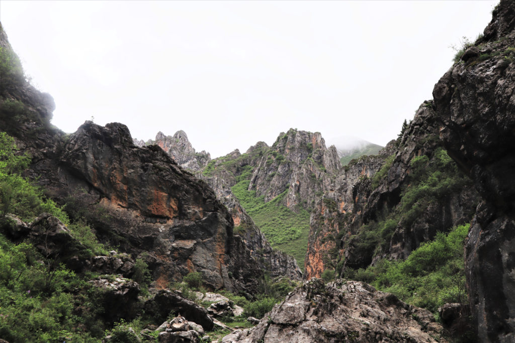 甘粛省・郎木寺の写真 チベット族と回族が平和共存する聖なる地2-4