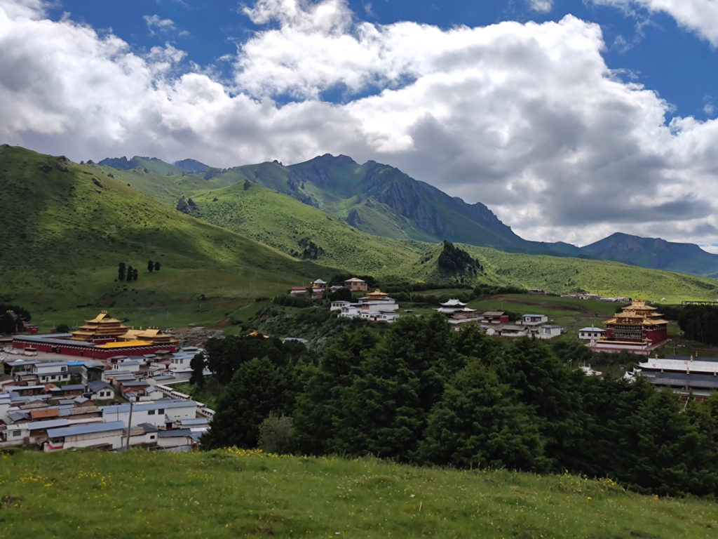 甘粛省・郎木寺の写真　チベット族と回族が平和共存する聖なる地4-2