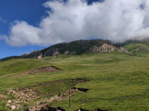 甘粛省・国道345号と黄河の写真　母なる黄河を渡り国道345号を行く3-7