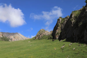 甘粛省・国道345号と黄河の写真　母なる黄河を渡り国道345号を行く3-8