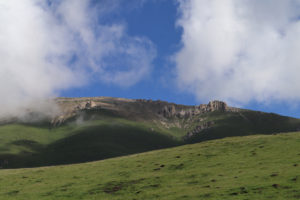 甘粛省・国道345号と黄河の写真　母なる黄河を渡り国道345号を行く3-9