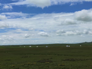 甘粛省・国道345号と黄河の写真　母なる黄河を渡り国道345号を行く6-9