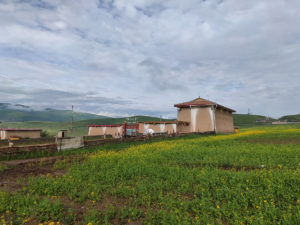 甘粛省・国道345号と黄河の写真　母なる黄河を渡り国道345号を行く7-7