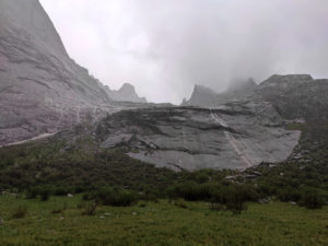 四川省・連宝叶則・年保玉則の写真　巴顔喀拉（パヤカラ）山脈の神界トレッキング2-10