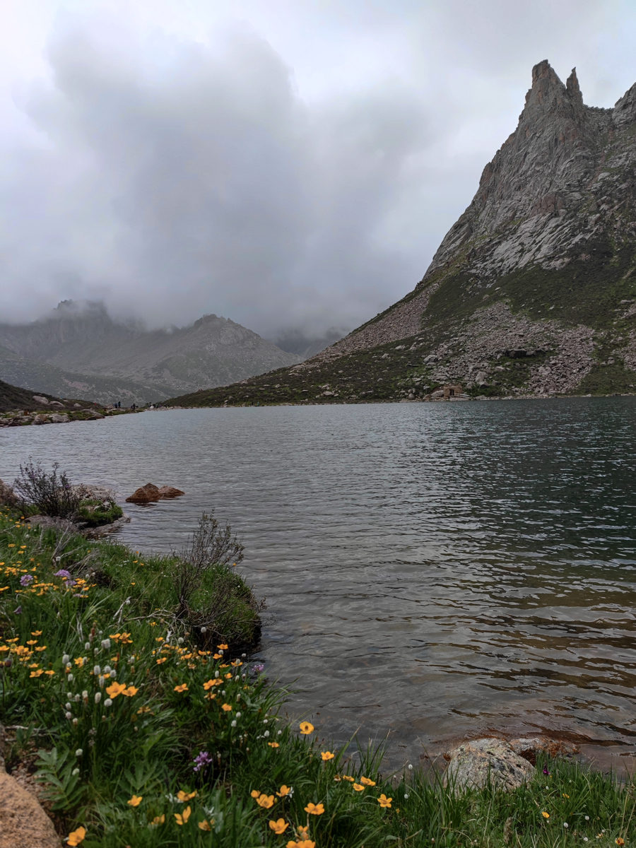 四川省・連宝叶則・年保玉則の写真　巴顔喀拉（パヤカラ）山脈の神界トレッキング2-5