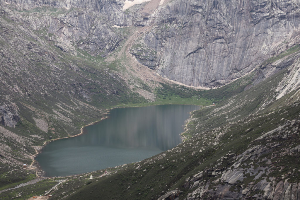 四川省・連宝叶則・年保玉則の写真　巴顔喀拉（パヤカラ）山脈の神界トレッキング4-2