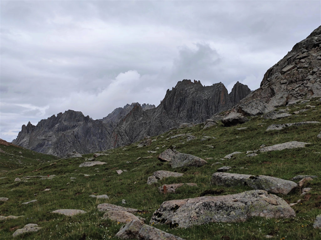 四川省・連宝叶則・年保玉則の写真　巴顔喀拉（パヤカラ）山脈の神界トレッキング4-4