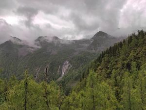四川省・華棚溝・羊茸哈徳と達古氷河・都江堰の写真　西藏高原最東端を行く3-7