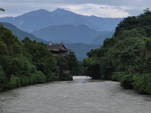 四川省・華棚溝・羊茸哈徳と達古氷河・都江堰の写真　西藏高原最東端を行く8-7