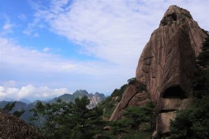 安徽省・黄山の写真 “天井図画”の奇岩の地6-9