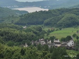 安徽省・黄山の写真 “天井図画”の奇岩の地7-10