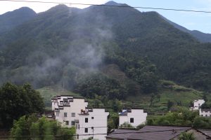 安徽省・黄山の写真 “天井図画”の奇岩の地7-9