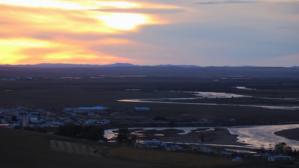 内蒙古自治区・室韋と黒山頭（904県道）の写真　室韋からロシア国境を黒山頭へ5-4