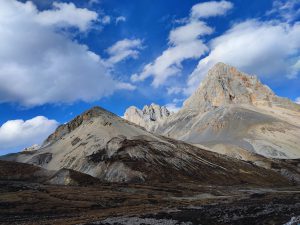 四川省・の写真　海抜5千ｍの扎瓦拉峠を越え巴搪、理塘へ3-8