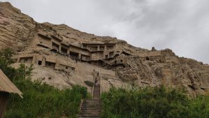 新疆ウィグル自治区・の写真　炎熱の谷から緑の天山へ4-10