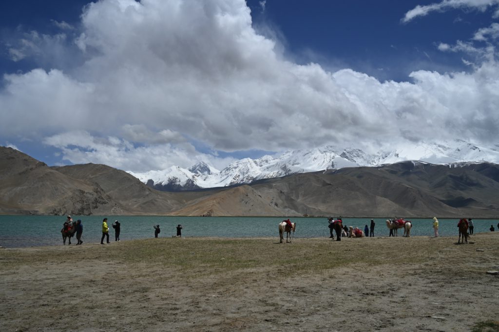 新疆ウィグル自治区・の写真　パミールの宝石5-2