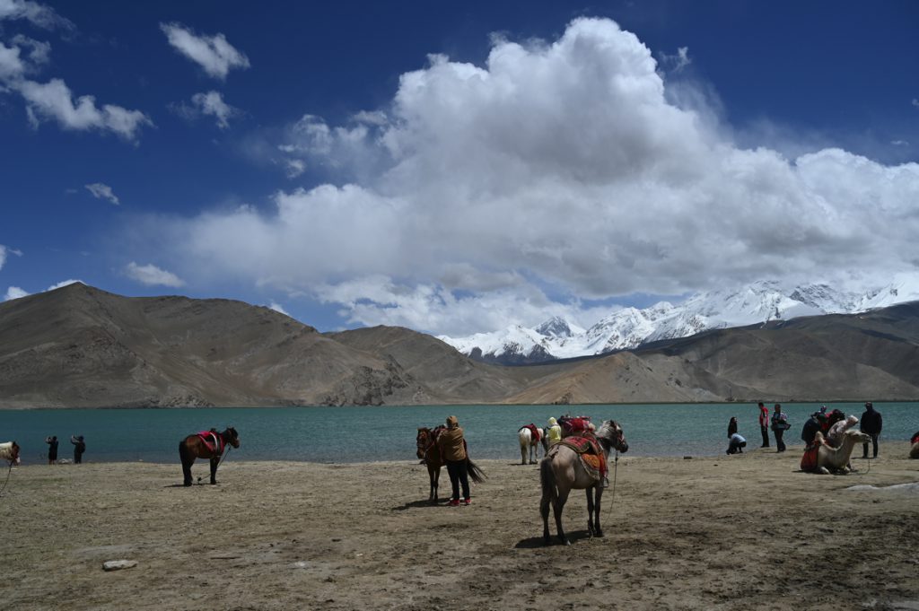 新疆ウィグル自治区・の写真　パミールの宝石5-5