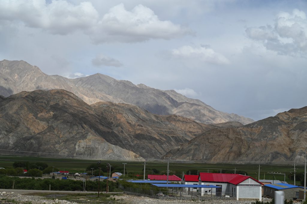 新疆ウィグル自治区・の写真　世界の屋根と氷河3-5