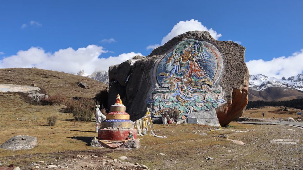 四川省・の写真 亞丁から白玉へ4-3