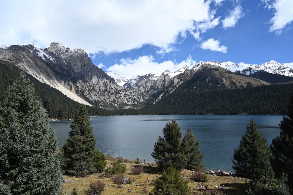 四川省・の写真 亞丁から白玉へ5-1