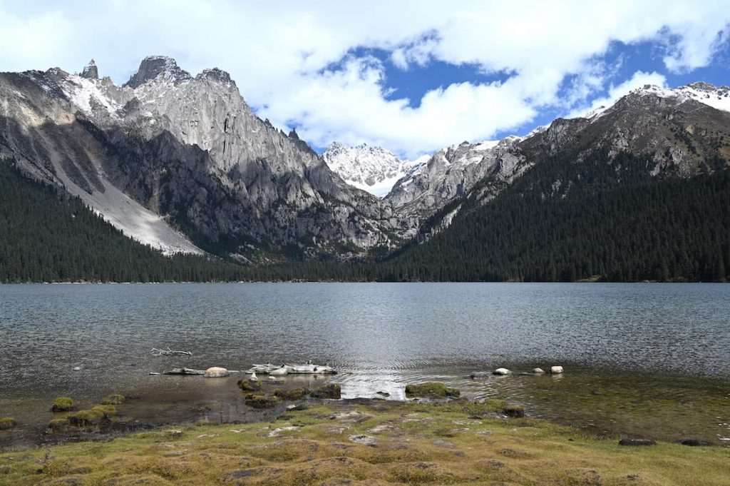 四川省・の写真 亞丁から白玉へ5-3