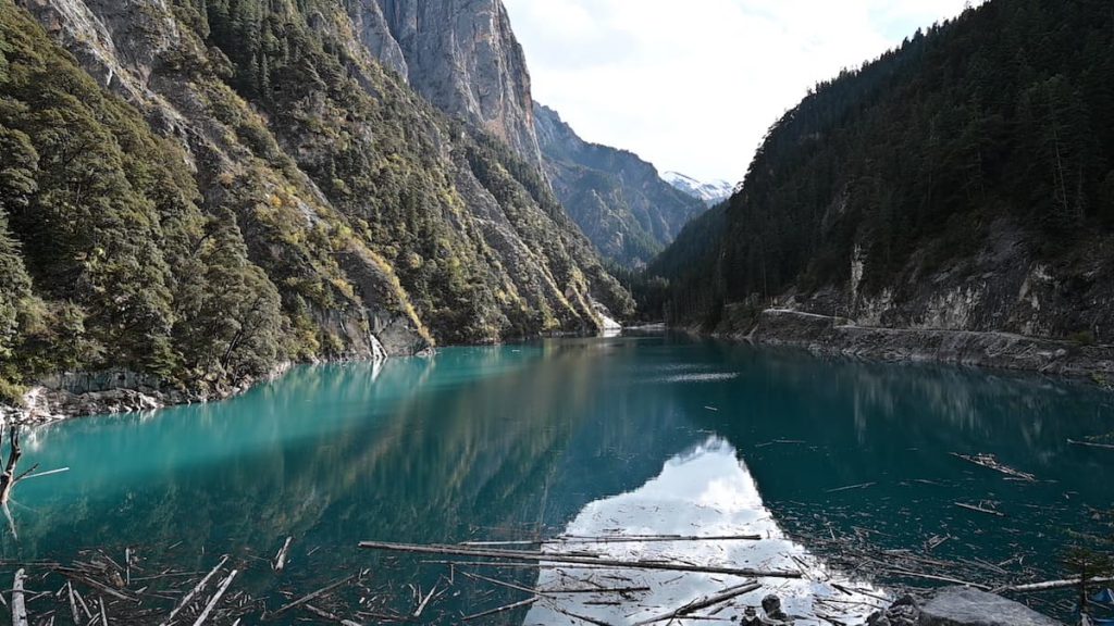 四川省・の写真 亞丁から白玉へ6-3