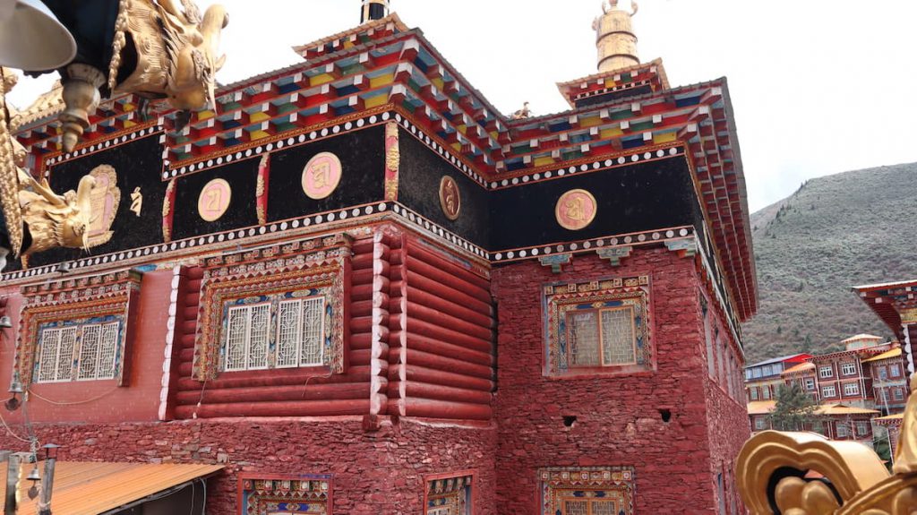 四川省・十明佛学院と白玉寺の写真　海抜５千mの仏教学院2-3