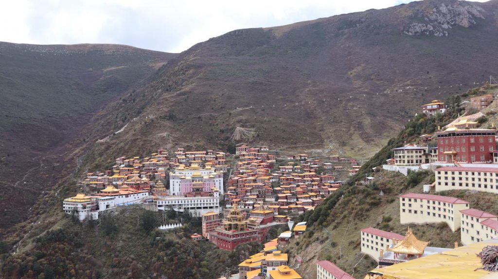 四川省・十明佛学院と白玉寺の写真　海抜５千mの仏教学院2-5