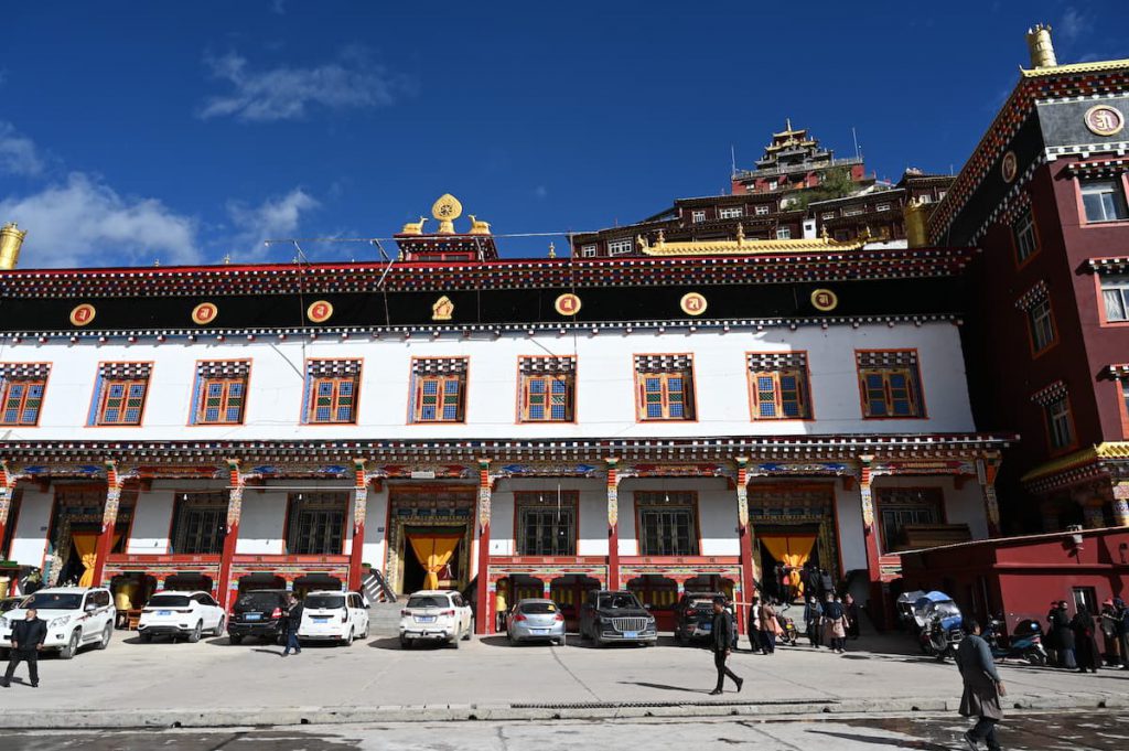 四川省・十明佛学院と白玉寺の写真　海抜５千mの仏教学院4-3